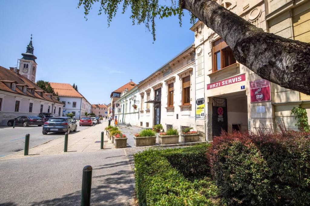 Apartman Gaudeamus Apartment Varazdin Exterior photo